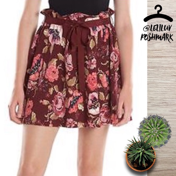 LC Lauren Conrad Dresses & Skirts - ⭐️5/$10 MUST BUNDLE! L. CONRAD floral wine skirt